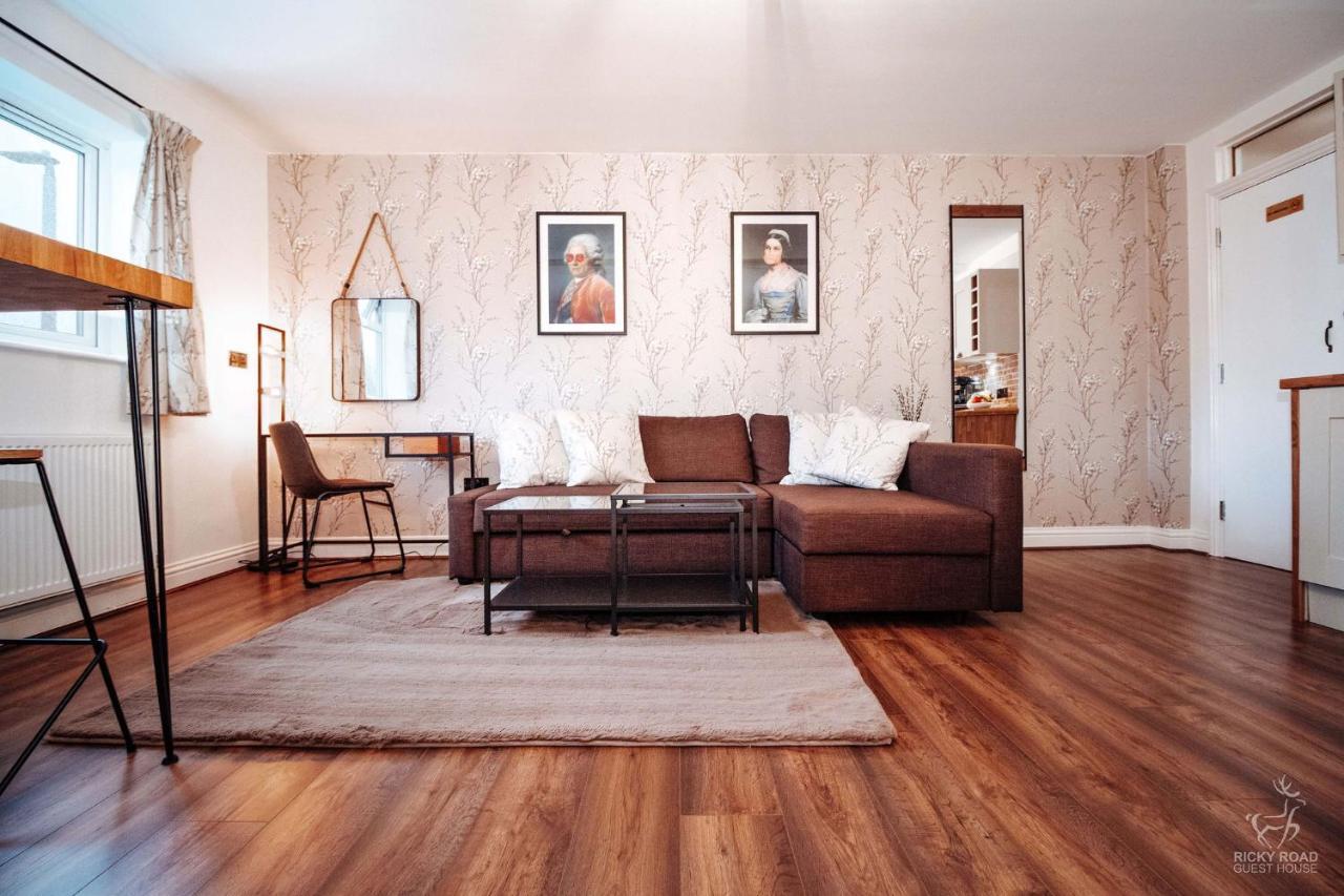 Ricky Road Guest House - Premium Вотфорд Екстер'єр фото